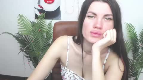 Snapshot of milaloona chatting on 14, 5, 2026 Milaloona online show from 14, 5, 2026