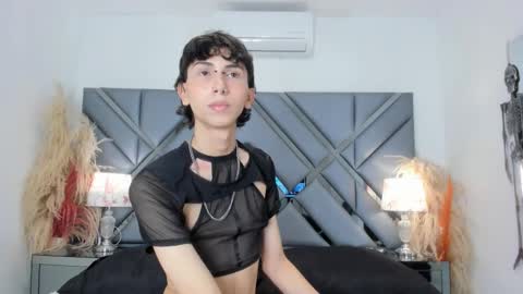 Snapshot of milan_lewiss chatting on 22, 10, 2025 milan_lewiss online show from 22, 10, 2025