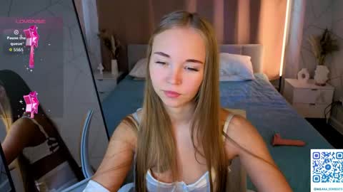 Snapshot of milana_sorrento chatting on 15, 5, 2026 Milana online show from 15, 5, 2026