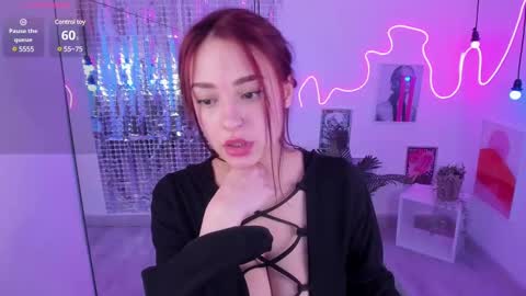 Milana online show from 5, 3, 2025