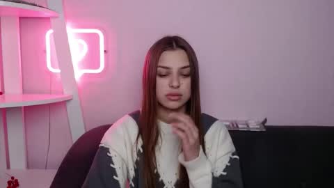 milanaangelas online show from 10, 2, 2026