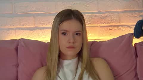 MilanaBalmain online show from 14, 10, 2025