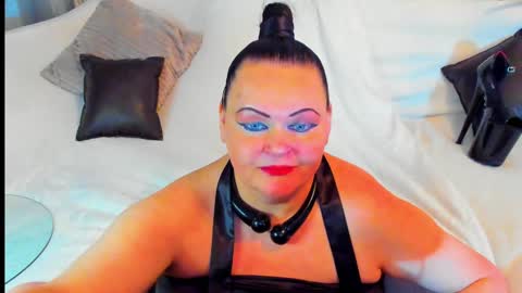 Lana online show from 18, 12, 2024