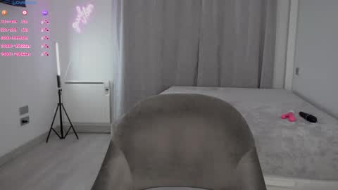 Milana online show from 17, 4, 2026