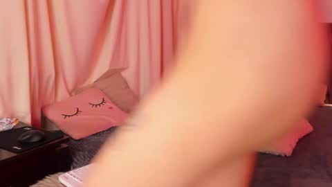 Milana online show from 17, 4, 2026