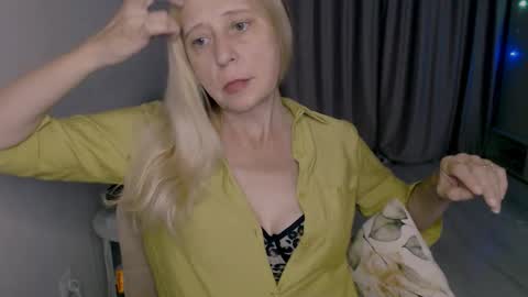 Milena online show from 28, 9, 2025