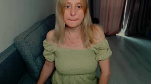 Milena online show from 23, 6, 2026