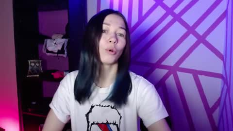 Snapshot of milania_mini chatting on 30, 11, 2025 Milania online show from 30, 11, 2025