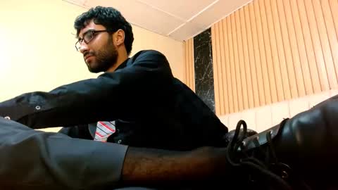 milanzaire online show from 12, 1, 2026