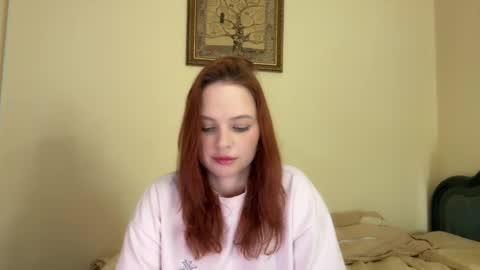 Snapshot of milav_ chatting on 26, 4, 2026 Lana online show from 26, 4, 2026
