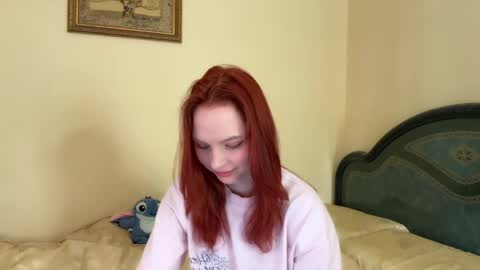 Snapshot of milav_ chatting on 2, 5, 2026 Lana online show from 2, 5, 2026