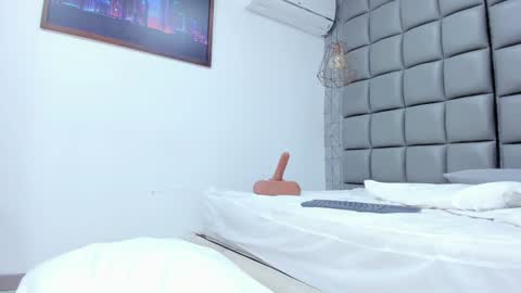 Milena  online show from 5, 2, 2025