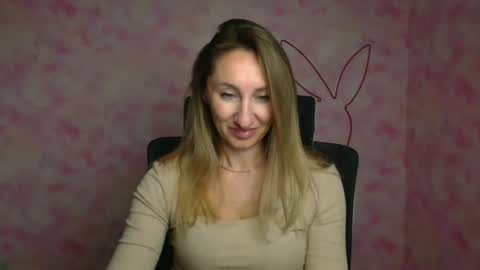 Milena online show from 15, 4, 2026