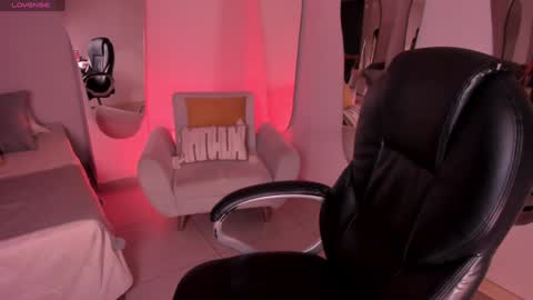 Miley Cruz  IG miley model23 online show from 11, 12, 2024