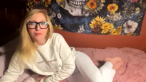 Snapshot of milf4everjenna chatting on 6, 2, 2026 milf4everjenna online show from 6, 2, 2026