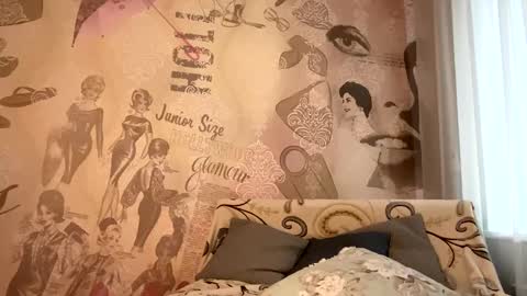 Snapshot of milf_charlotty chatting on 7, 3, 2025 Charlotte online show from 7, 3, 2025