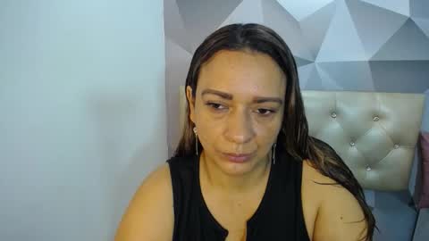 milf_hugeboobs online show from 4, 12, 2025