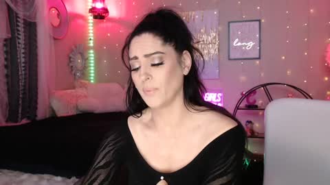 Milf Lacey online show from 24, 12, 2024