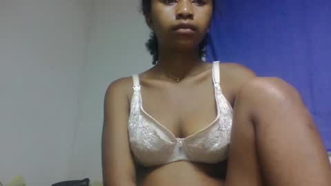 Snapshot of milinasy chatting on 1, 2, 2026 milinasy online show from 1, 2, 2026