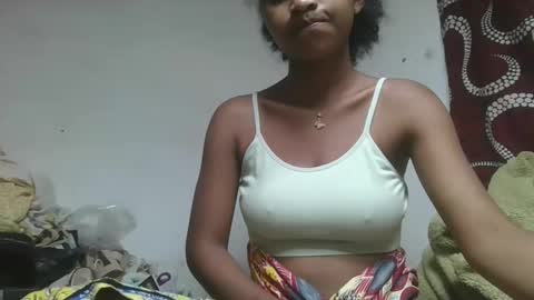 Snapshot of milinasy chatting on 8, 2, 2026 milinasy online show from 8, 2, 2026