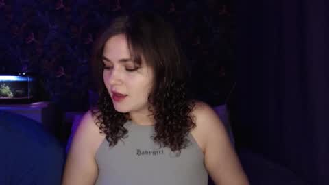 Stella and Neo online show from 9, 9, 2025