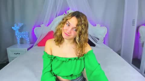 milkablond online show from 27, 1, 2025