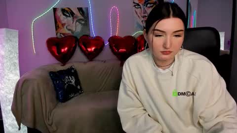 Mila online show from 8, 2, 2026