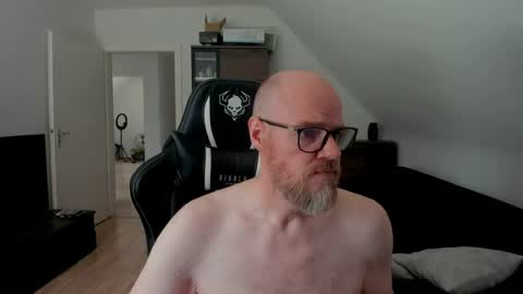 milklover0815 online show from 27, 7, 2026