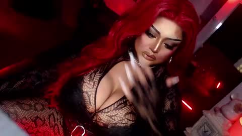 milkshakelavinia online show from 23, 2, 2025