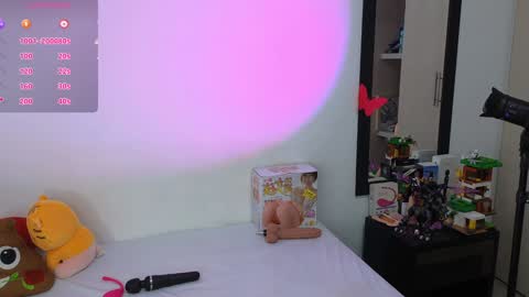 Snapshot of milky__boy_ chatting on 24, 12, 2024 H A R O L D online show from 24, 12, 2024