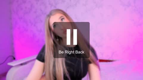 Snapshot of milky_waybaby chatting on 4, 1, 2025 Vivian online show from 4, 1, 2025