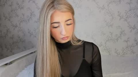 Snapshot of milky_waybaby chatting on 26, 1, 2025 Vivian online show from 26, 1, 2025