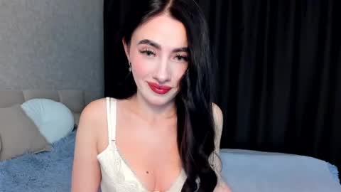 Snapshot of milla__moore chatting on 29, 9, 2025 milla moore online show from 29, 9, 2025