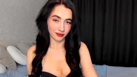 Snapshot of milla__moore chatting on 30, 9, 2025 milla moore online show from 30, 9, 2025