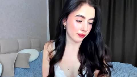 Snapshot of milla__moore chatting on 28, 10, 2025 milla moore online show from 28, 10, 2025