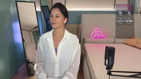 Mila online show from 13, 2, 2025