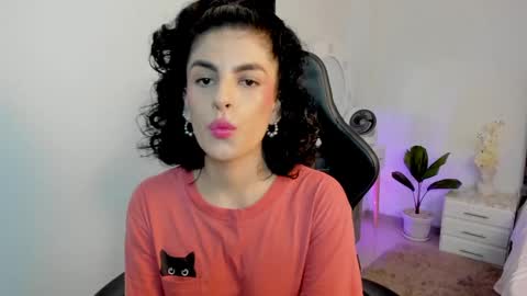 Milagros online show from 4, 12, 2024