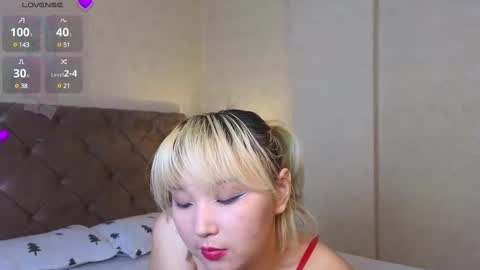 Milla or just Mi online show from 25, 2, 2025