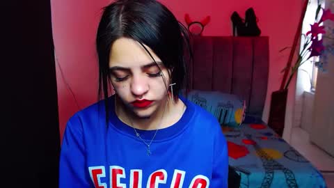 Violeta online show from 10, 10, 2025