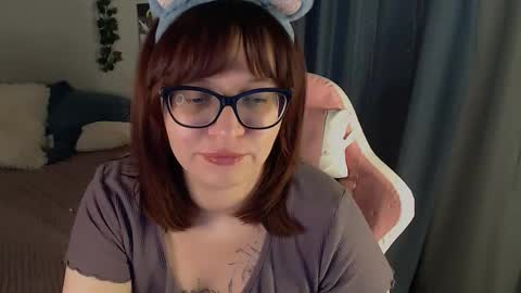 Snapshot of millapoolys chatting on 9, 2, 2026 Milla online show from 9, 2, 2026