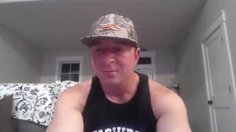 Snapshot of millertimenow34 chatting on 17, 11, 2025 millertime feet bigcock hairy straight muscles online show from 17, 11, 2025