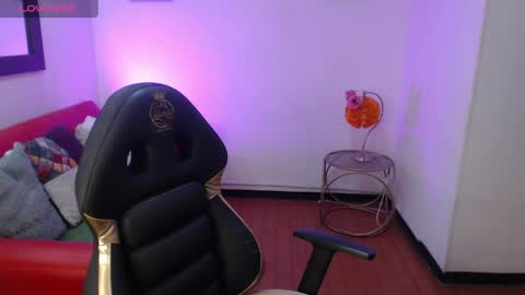 milly_1_ online show from 6, 5, 2026