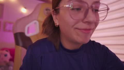 Snapshot of milly_kenner chatting on 25, 6, 2026 MILLY online show from 25, 6, 2026