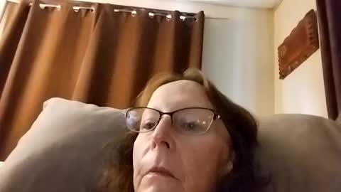 Snapshot of miloanj chatting on 24, 6, 2026 miloanj online show from 24, 6, 2026