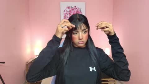 milu_carbajal_x online show from 20, 11, 2025