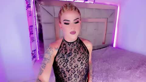 Snapshot of miludollts chatting on 6, 2, 2026 kendall online show from 6, 2, 2026