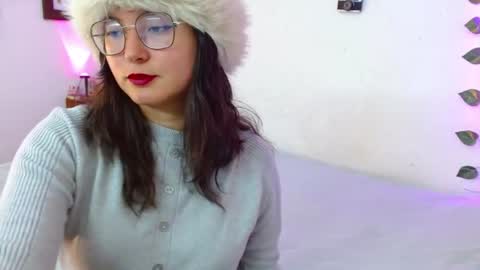 Snapshot of mily_baker chatting on 20, 6, 2026 mily_baker online show from 20, 6, 2026