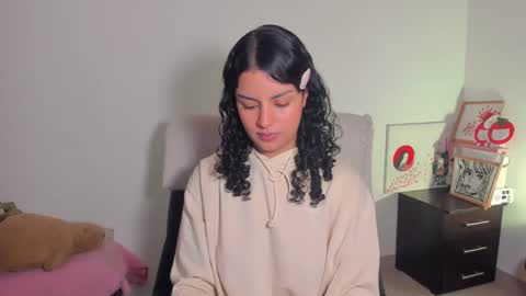 Mimii  online show from 13, 4, 2026