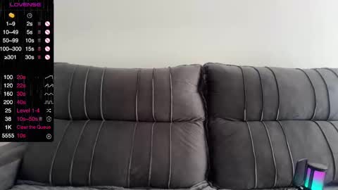 Mimi online show from 8, 3, 2025