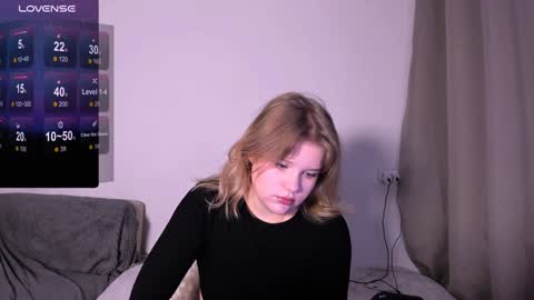 hi Im Mina  online show from 24, 12, 2024